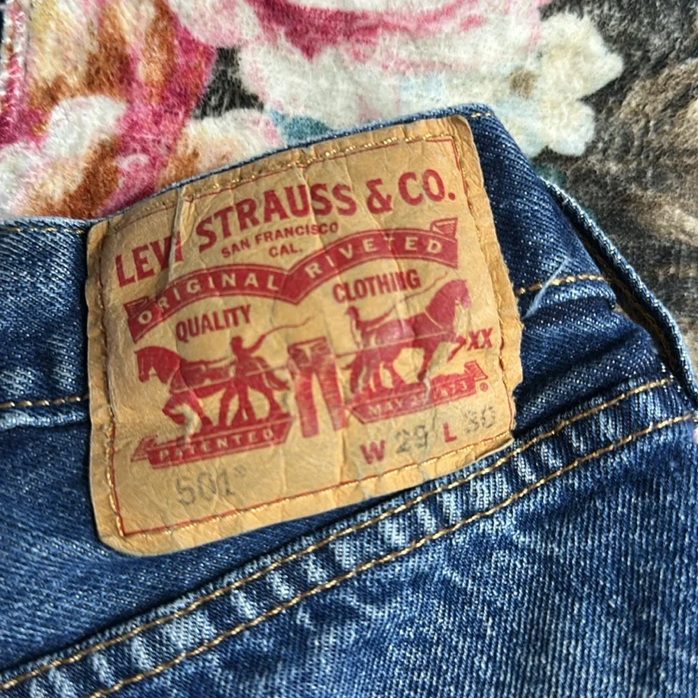 Levi's x Sausalito Blue Upcycled Patchwork 501 Denim Blue Jeans Size 29 x 30 - Picture 7 of 8